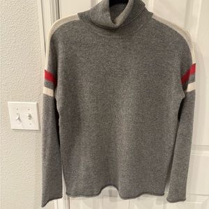 Velvet by Graham & Spencer Gray and Red Cashmere Turtleneck Sweater